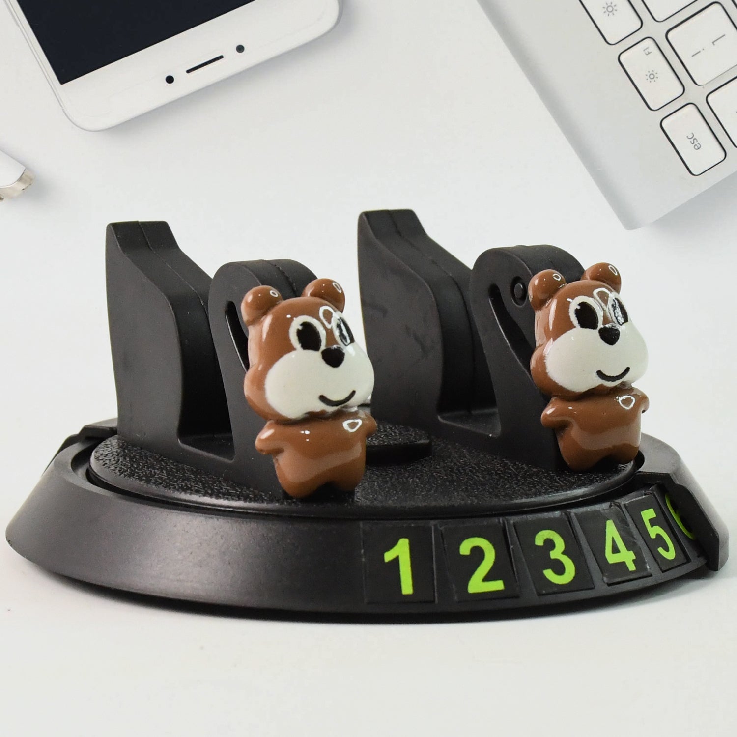 Multipurpose Car Dashboard Mobile Phone Holder Stand (1 Pc) Multipurpose Car Dashboard Mobile Phone Holder Stand (1 Pc)