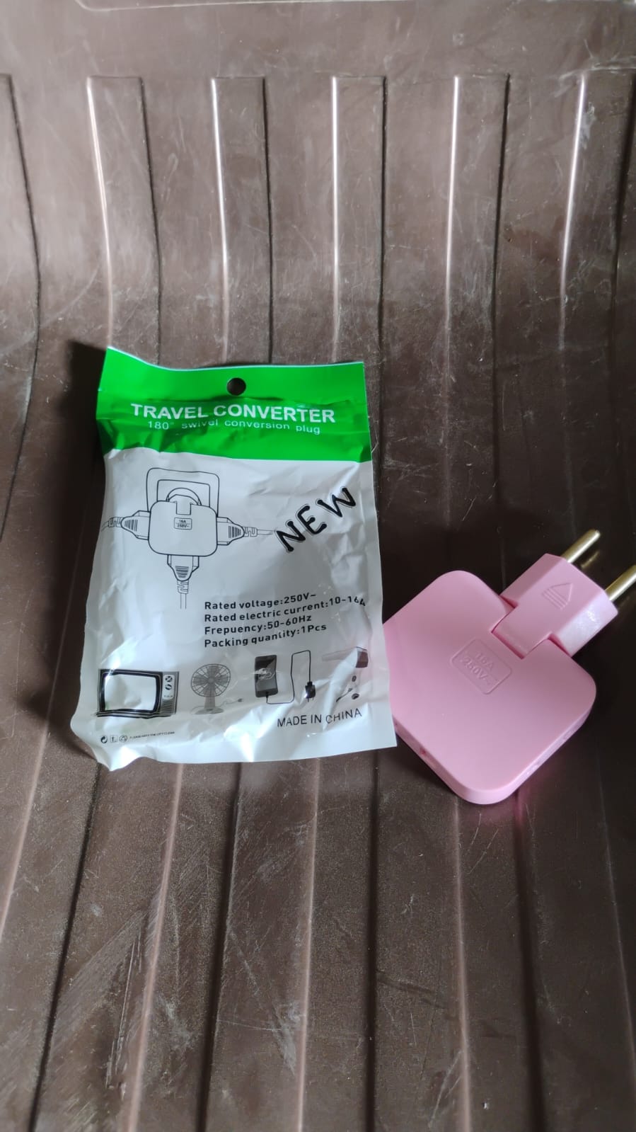 Wireless 3 In 1 Foldable Wall Plug Adapter Socket Converter (1 Pc) Wireless 3 In 1 Foldable Wall Plug Adapter Socket Converter (1 Pc)